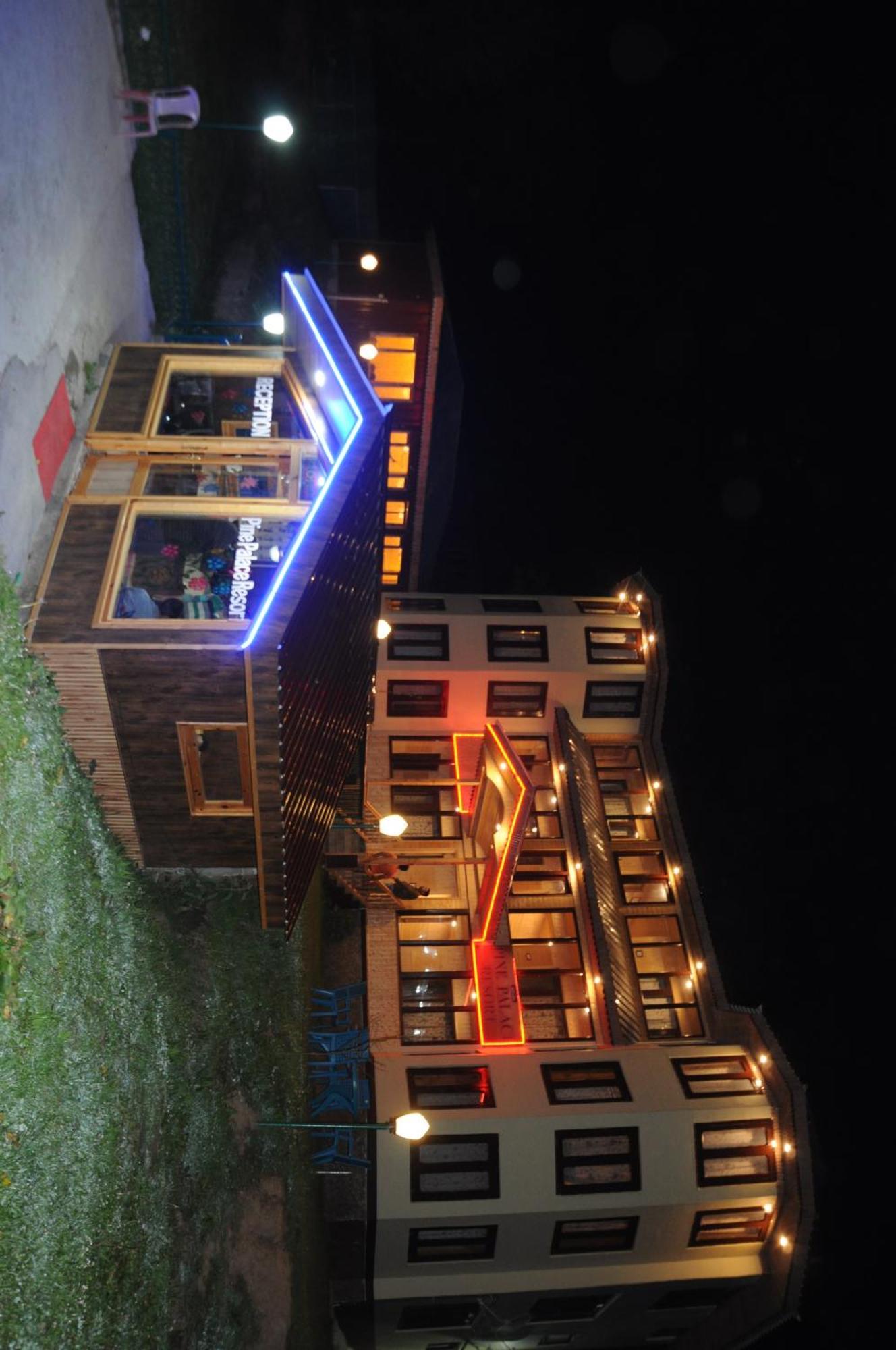 Pine Palace Resort Pahalgām 外观 照片