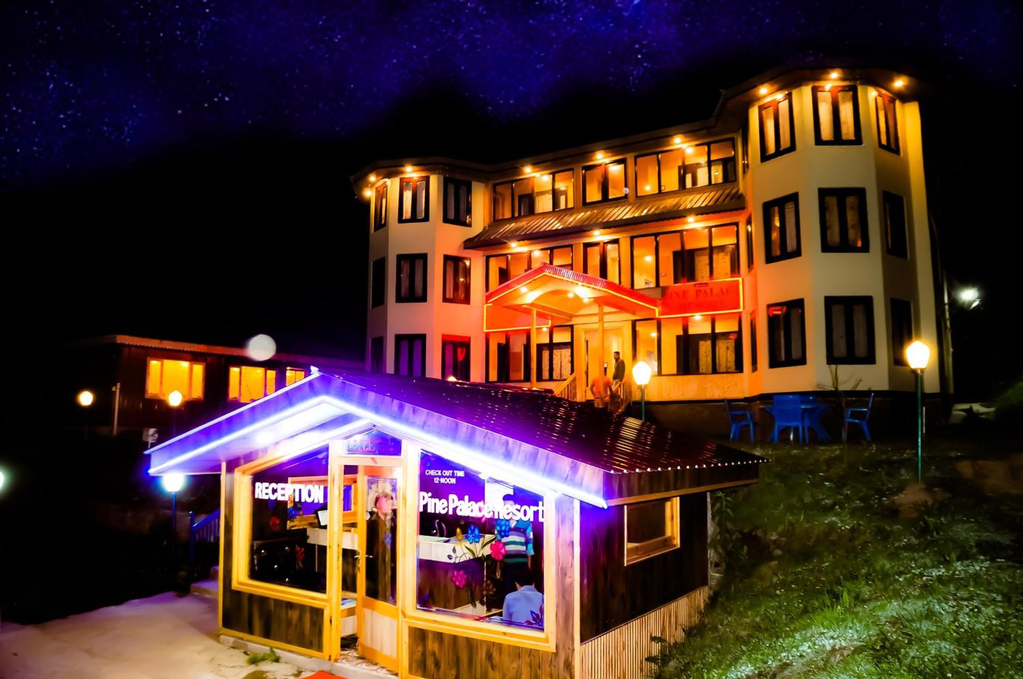 Pine Palace Resort Pahalgām 外观 照片